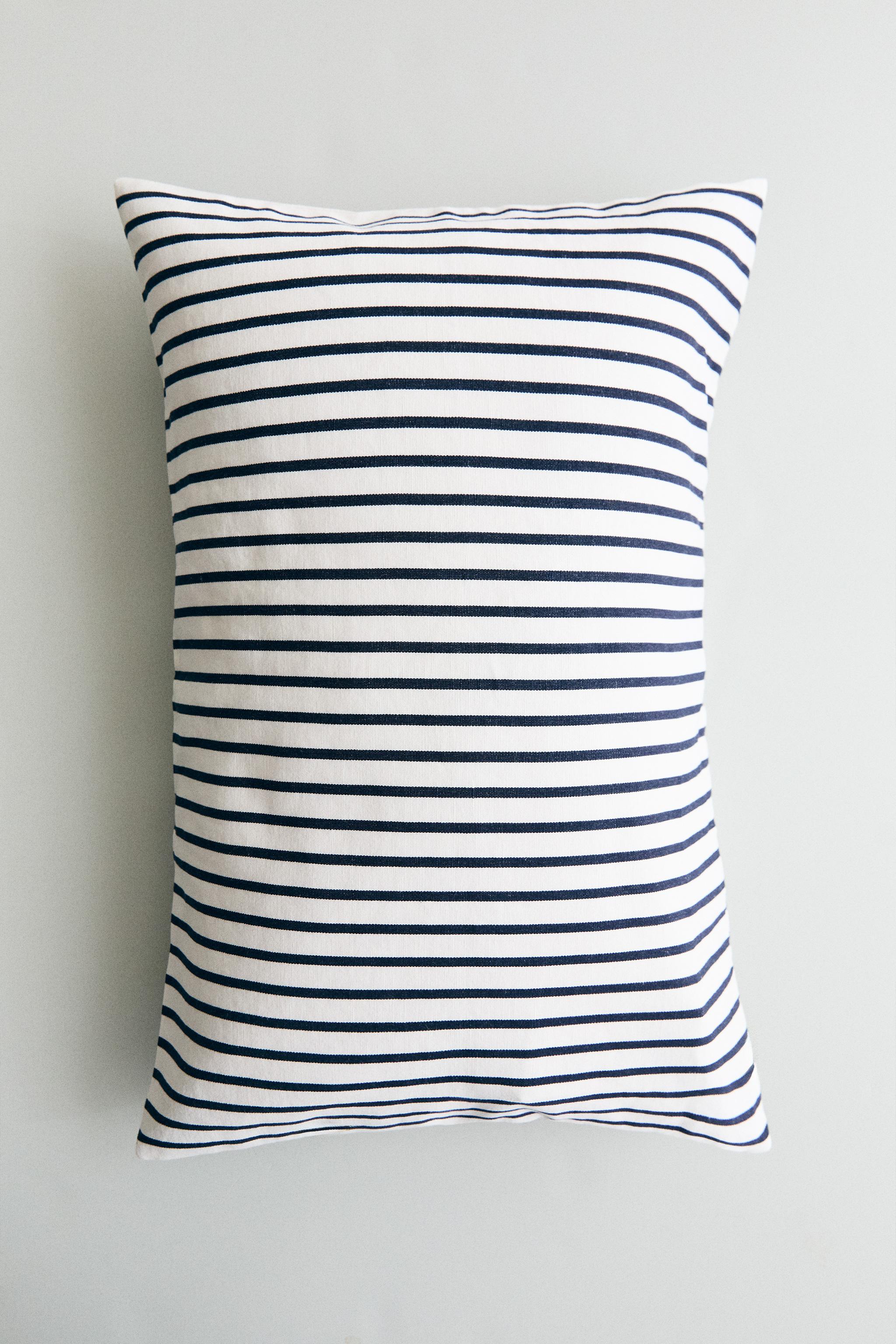 STRIPED THROW PILLOW COVER